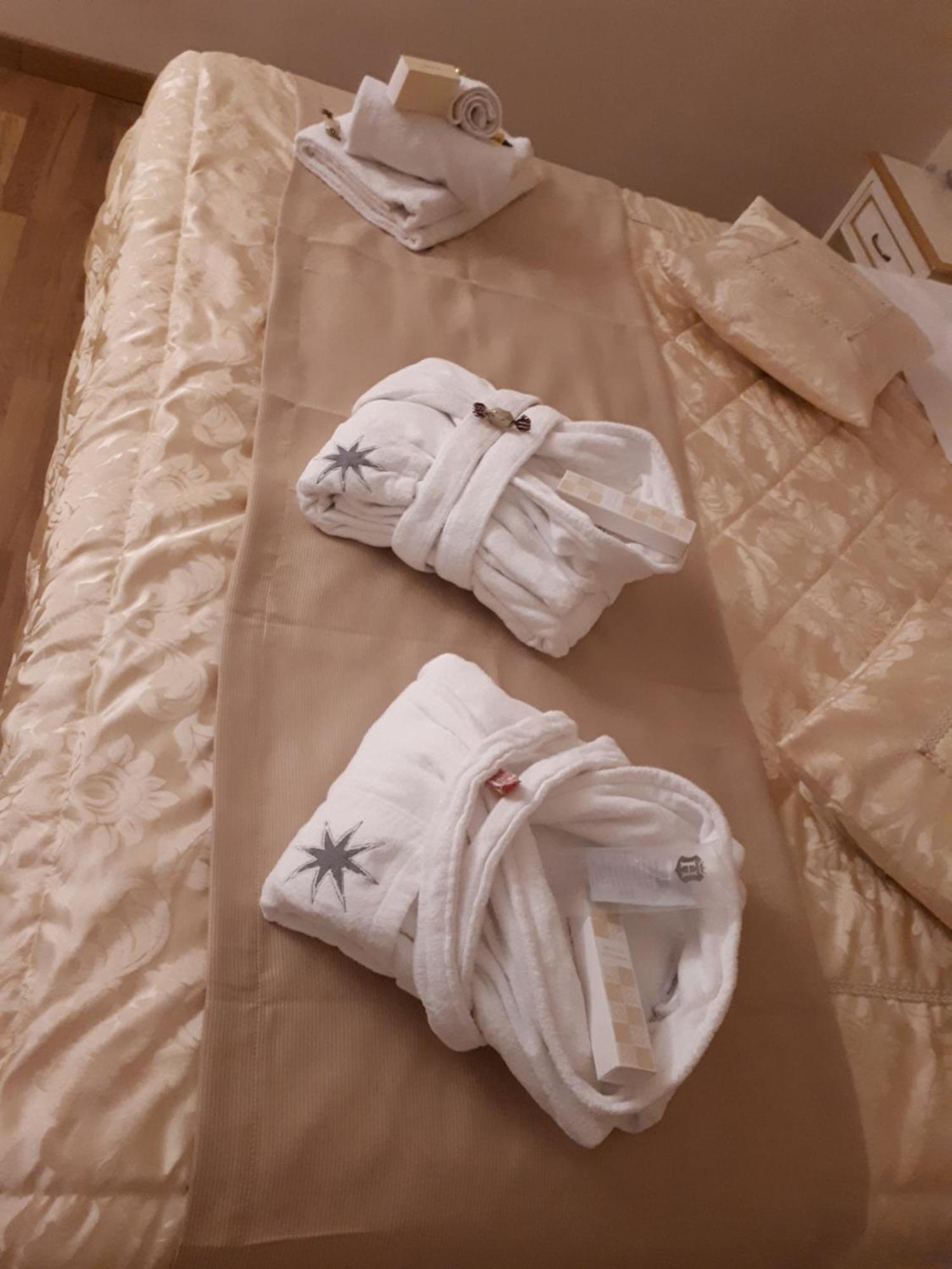 Hotel Volterra In Superior Стая снимка